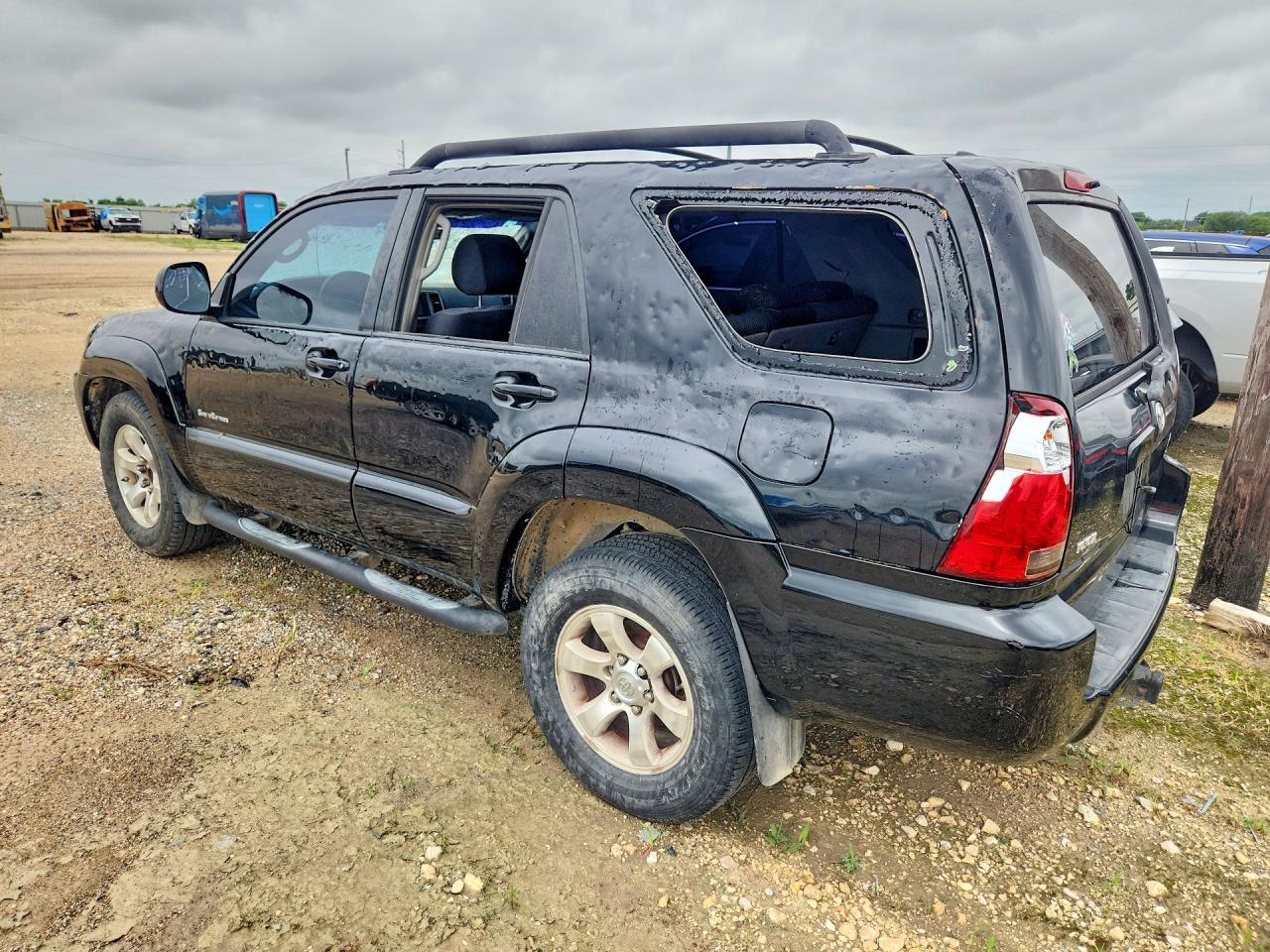 2006 Toyota 4Runner Sport Edition - Image 2