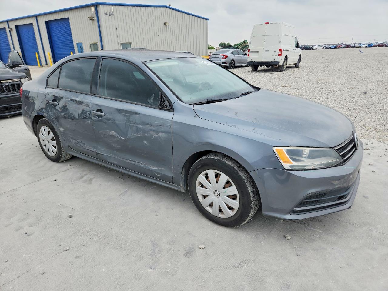 2015 Volkswagen Jetta Base - Фото 4