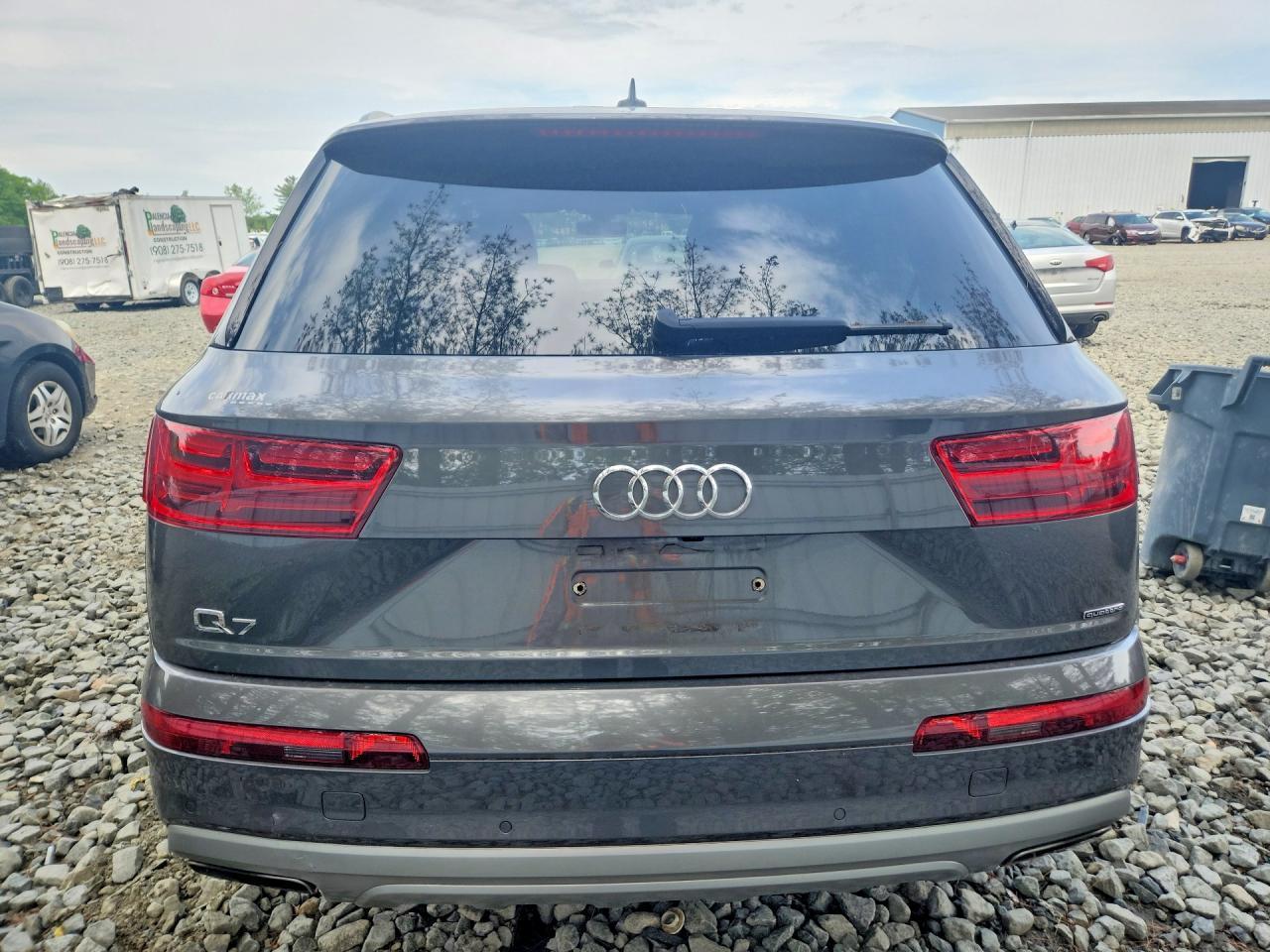 2019 Audi Q7 Premium Plus - Image 6