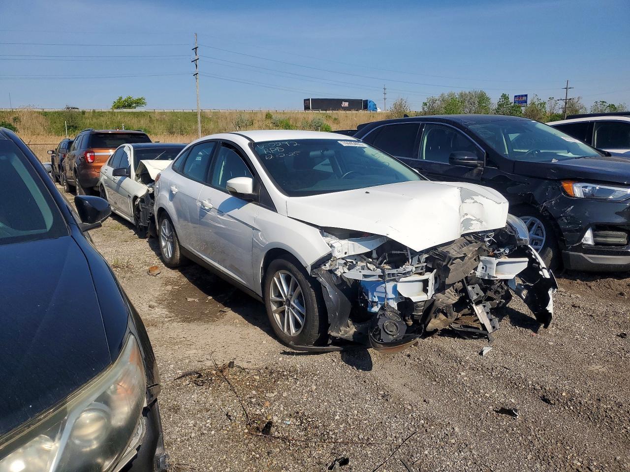 2018 Ford Focus Se - Image 4