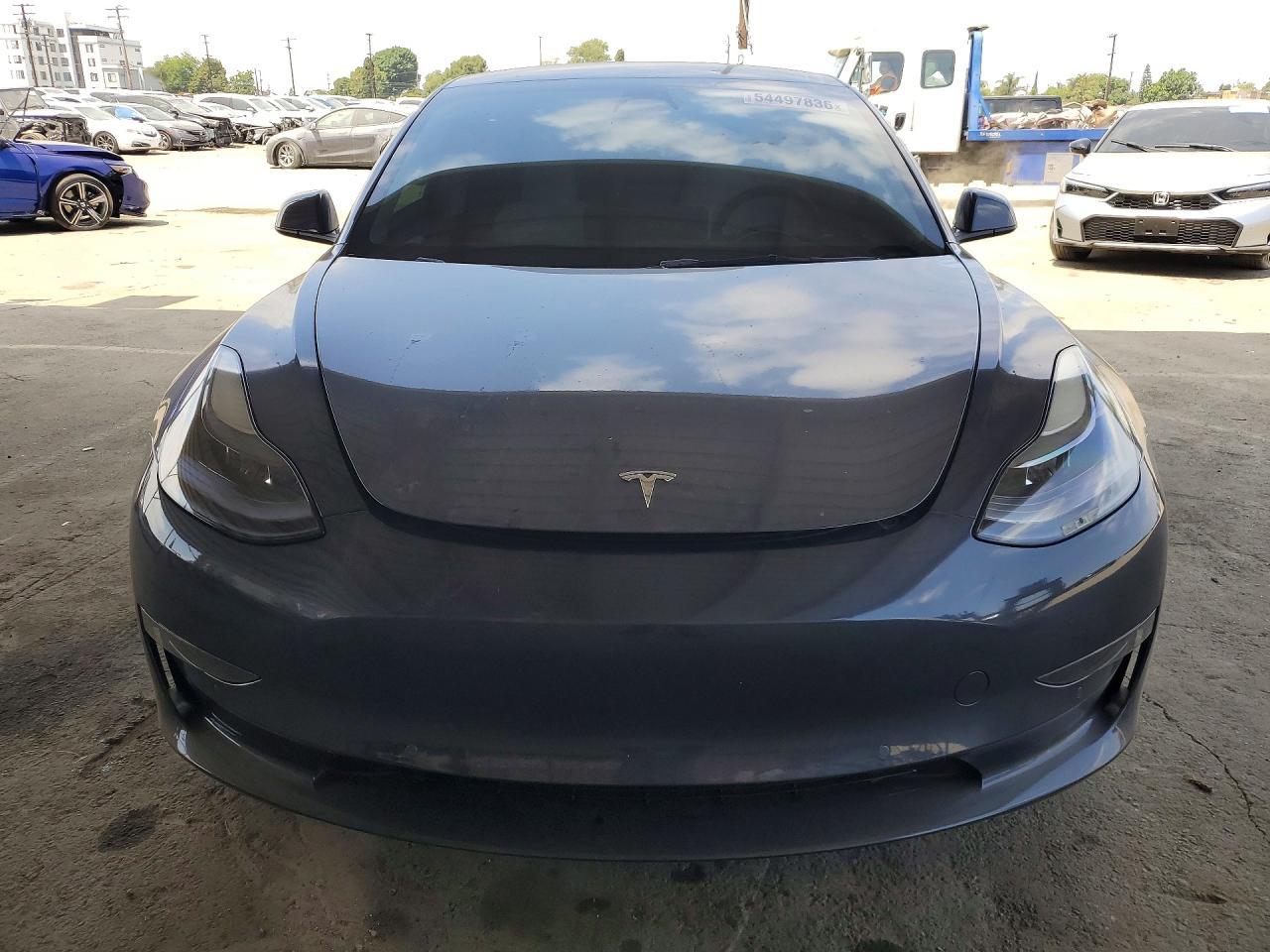 2022 Tesla Model 3 - Image 5