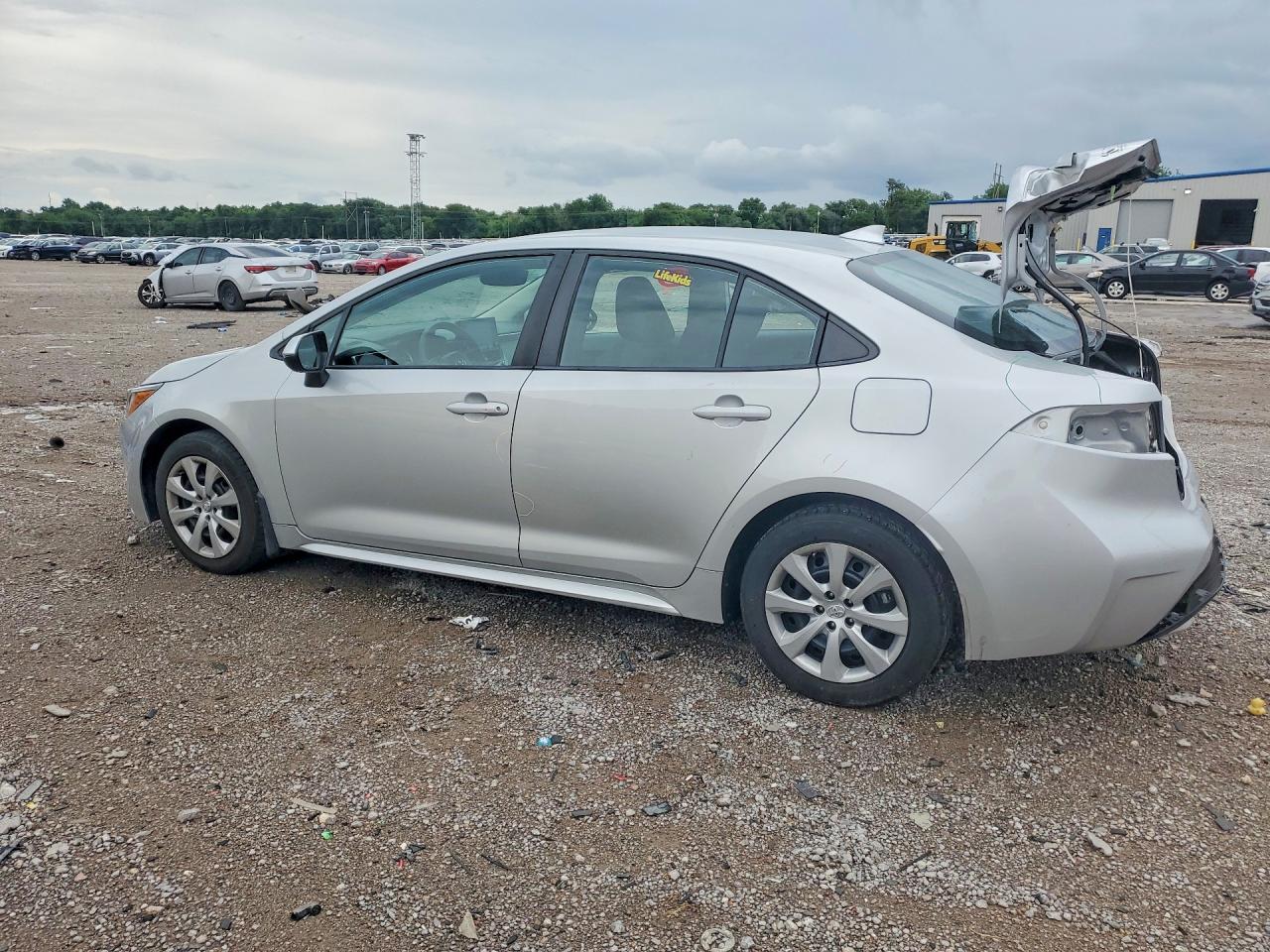 2022 Toyota Corolla Le - Фото 2