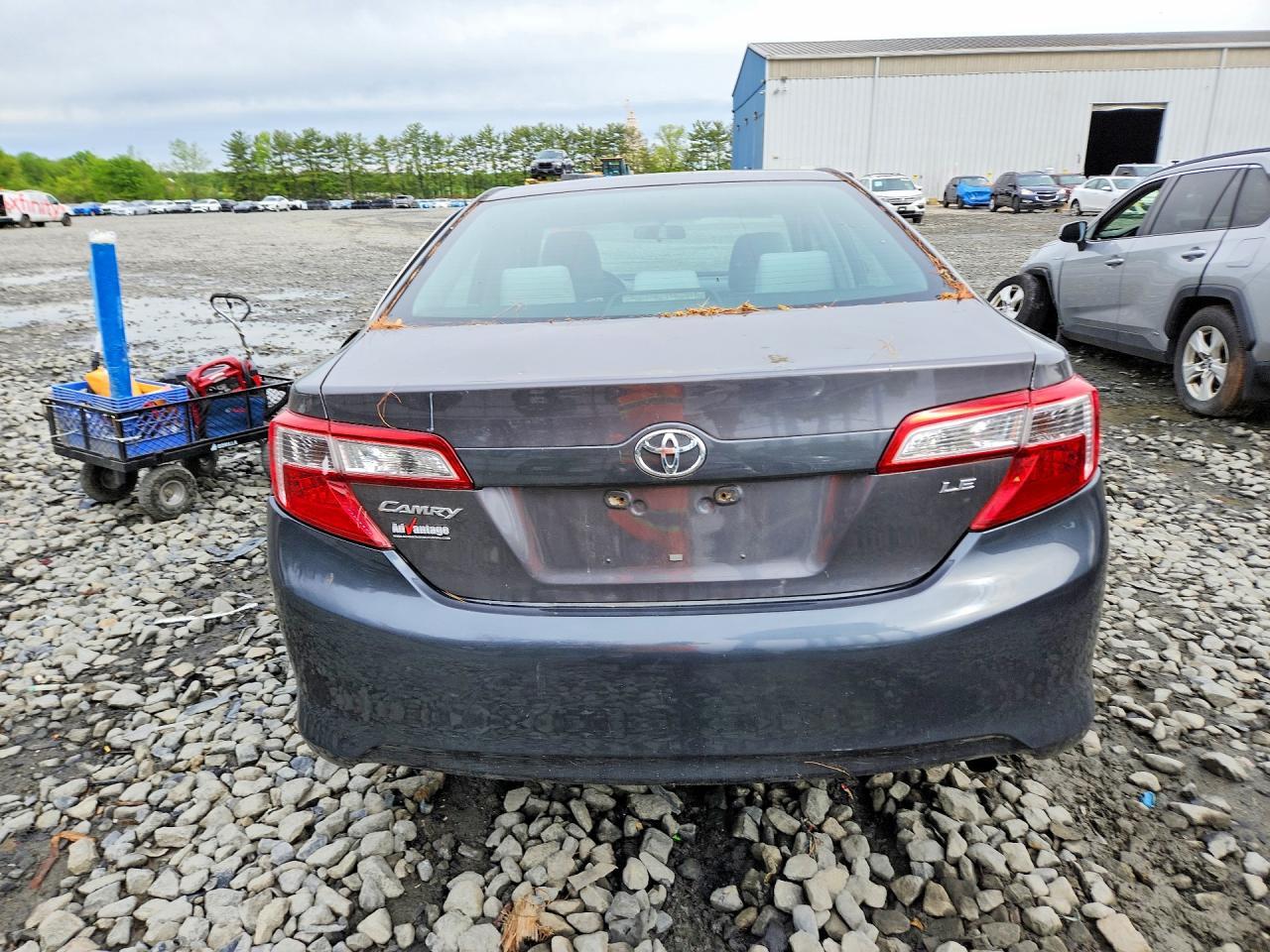 2013 Toyota Camry/Se/L - Фото 6