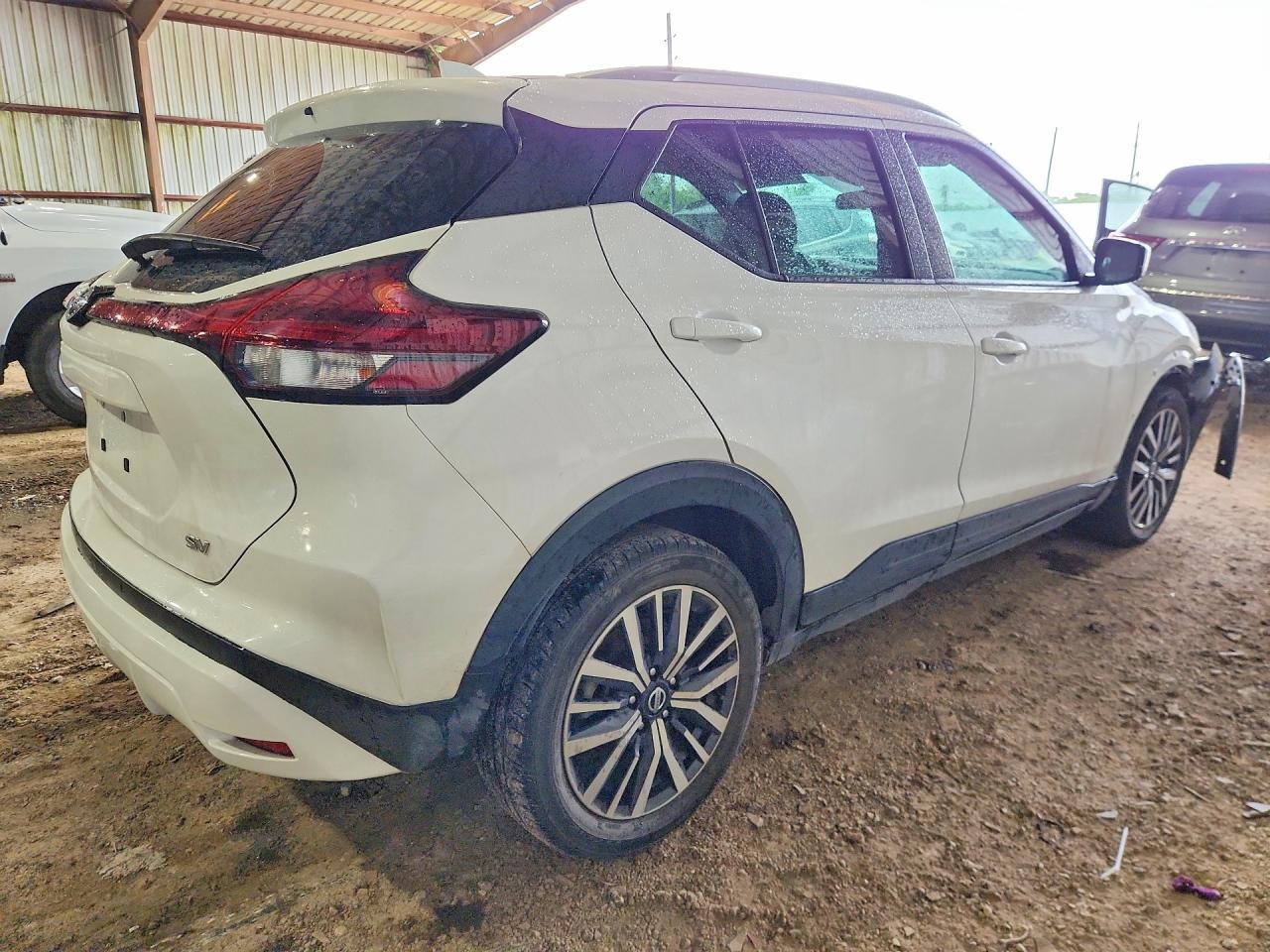 2021 Nissan Kicks Sv - Фото 3