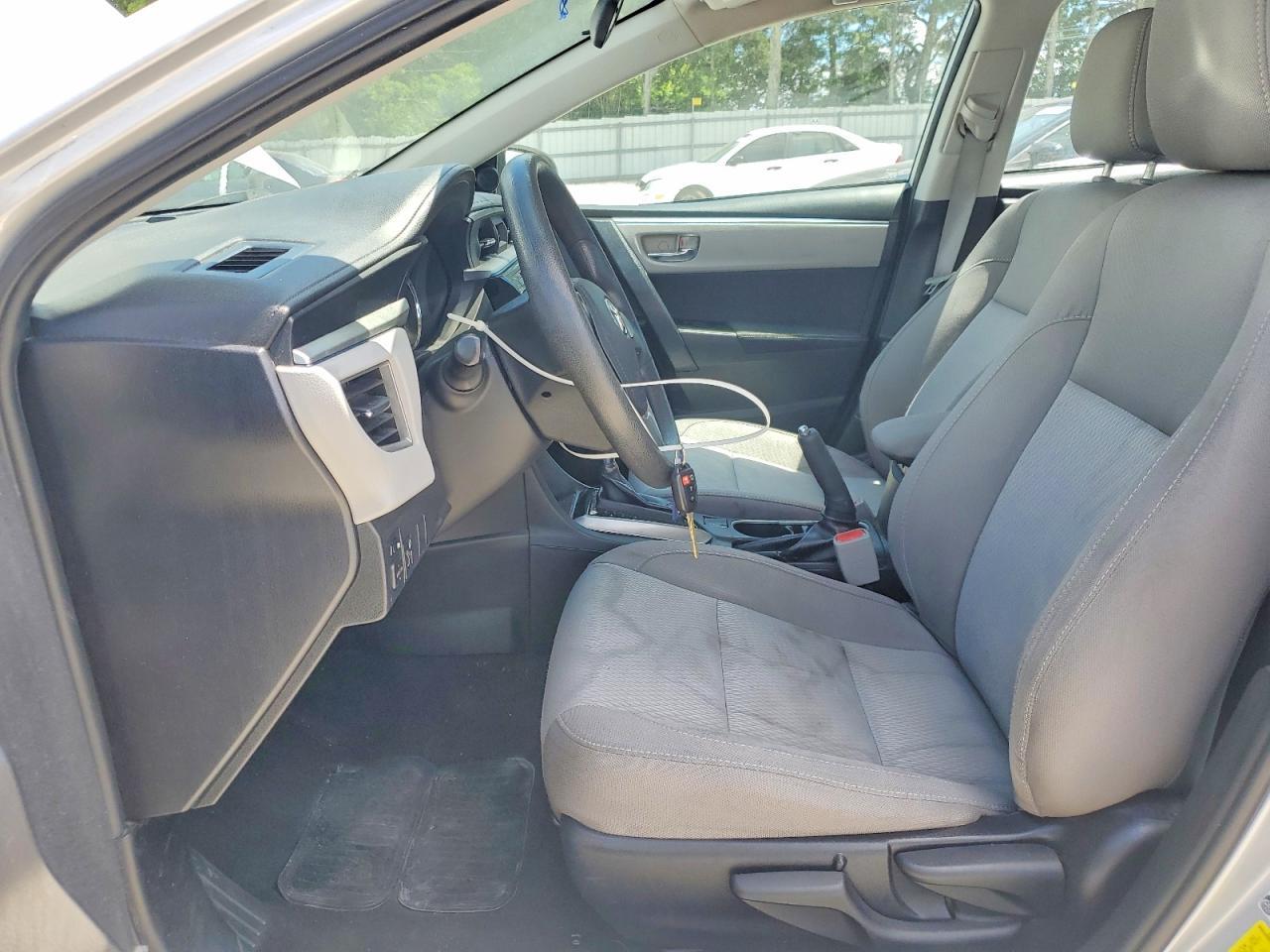 2016 Toyota Corolla Le - Фото 7