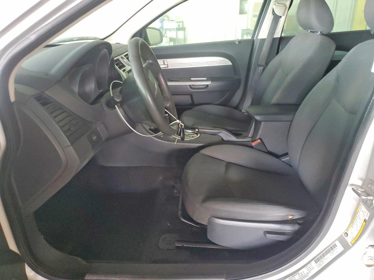 2009 Chrysler Sebring Lx - Image 7