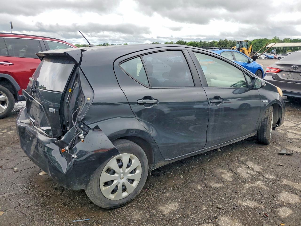 2012 Toyota Prius C Two - Фото 3