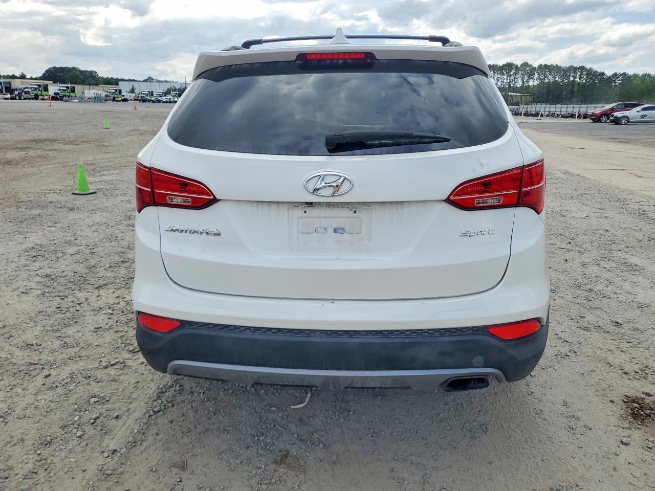 2015 Hyundai Santa Fe Sport 2.4L - Фото 6