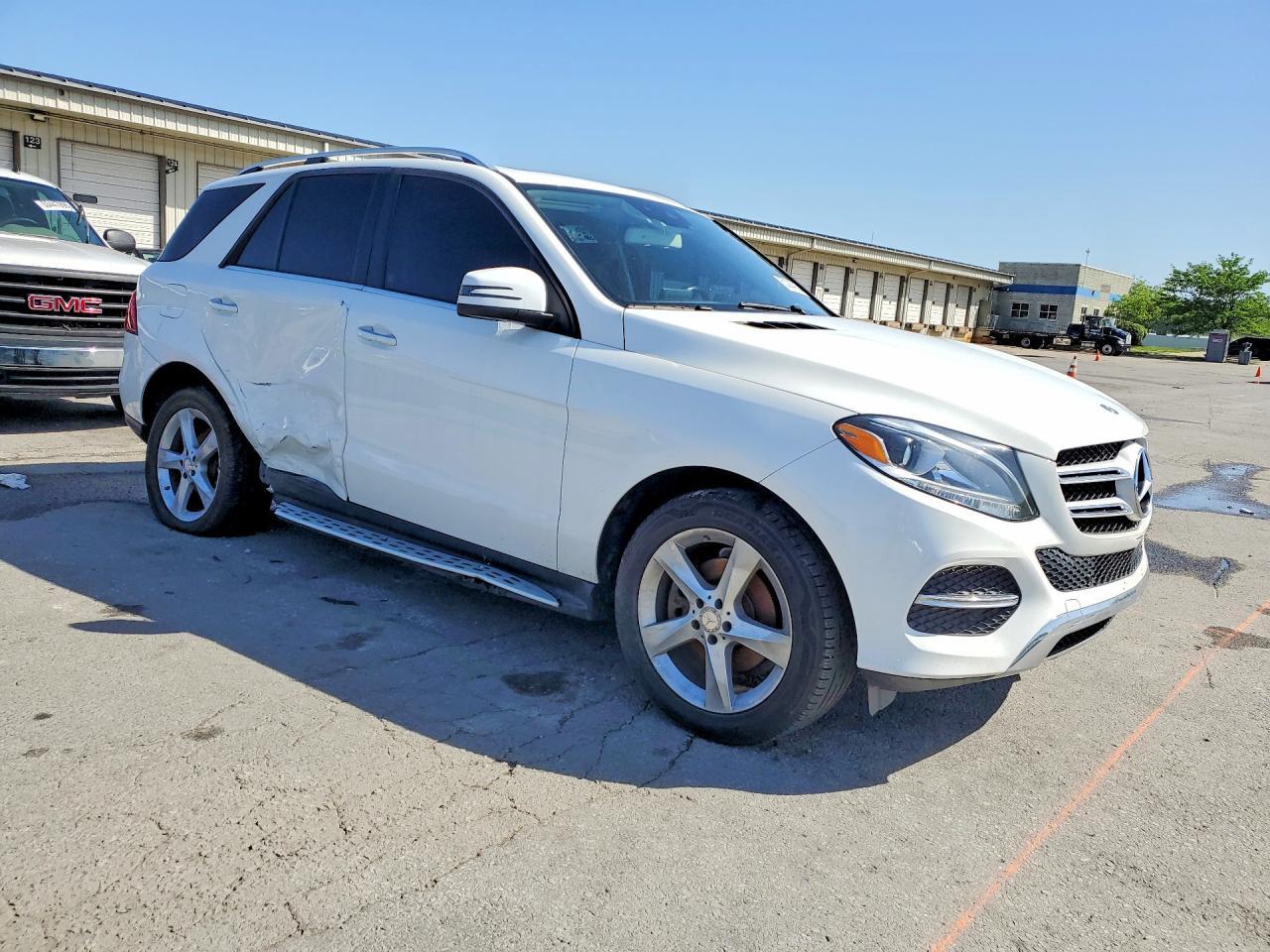 2016 Mercedes-Benz Gle 350 4Matic - Фото 4