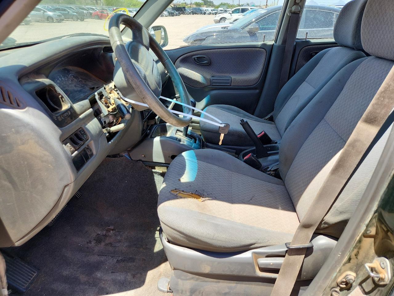 2000 Chevrolet Tracker - Фото 7