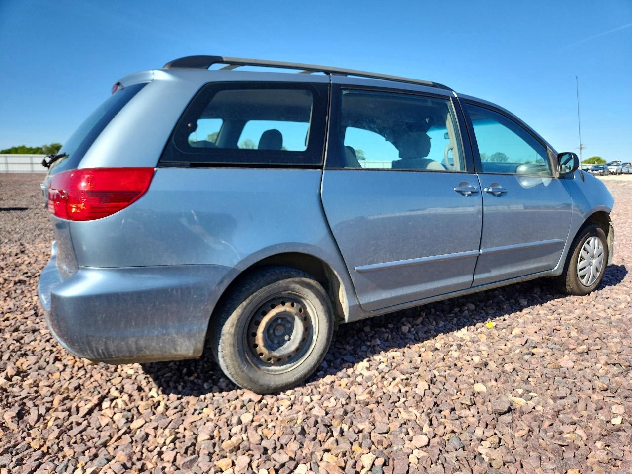 2005 Toyota Sienna Ce 7 Passenger - Фото 3
