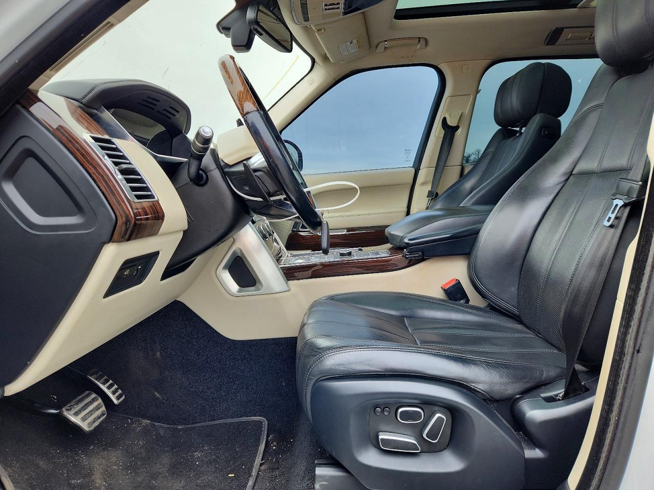 2013 Land Rover Range Rover Supercharged - Image 7