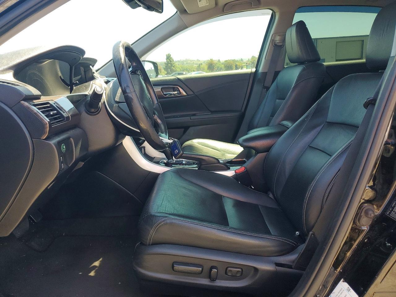 2017 Honda Accord Hybrid Exl - Image 7