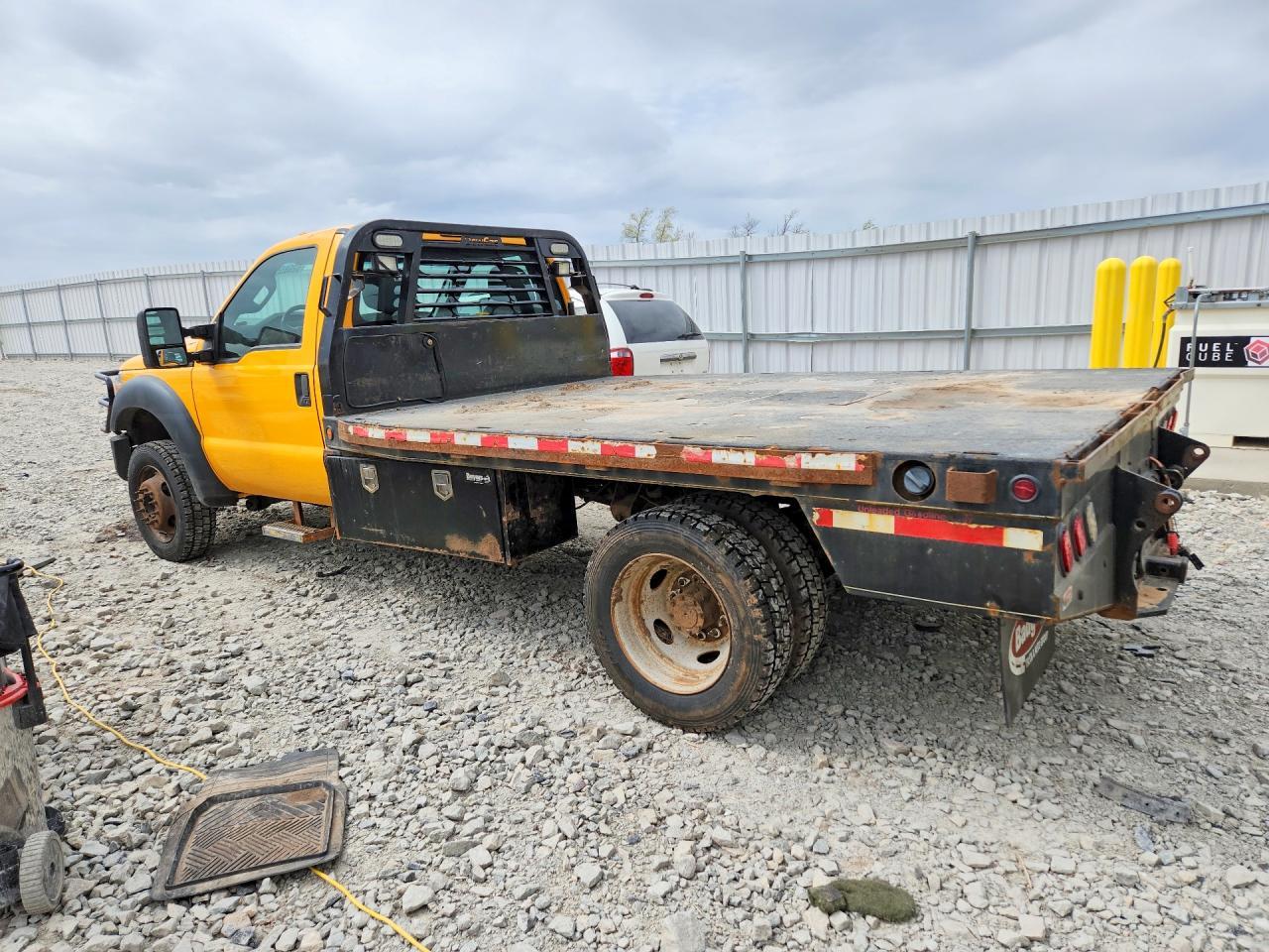 2014 Ford F550 Super Duty - Фото 2