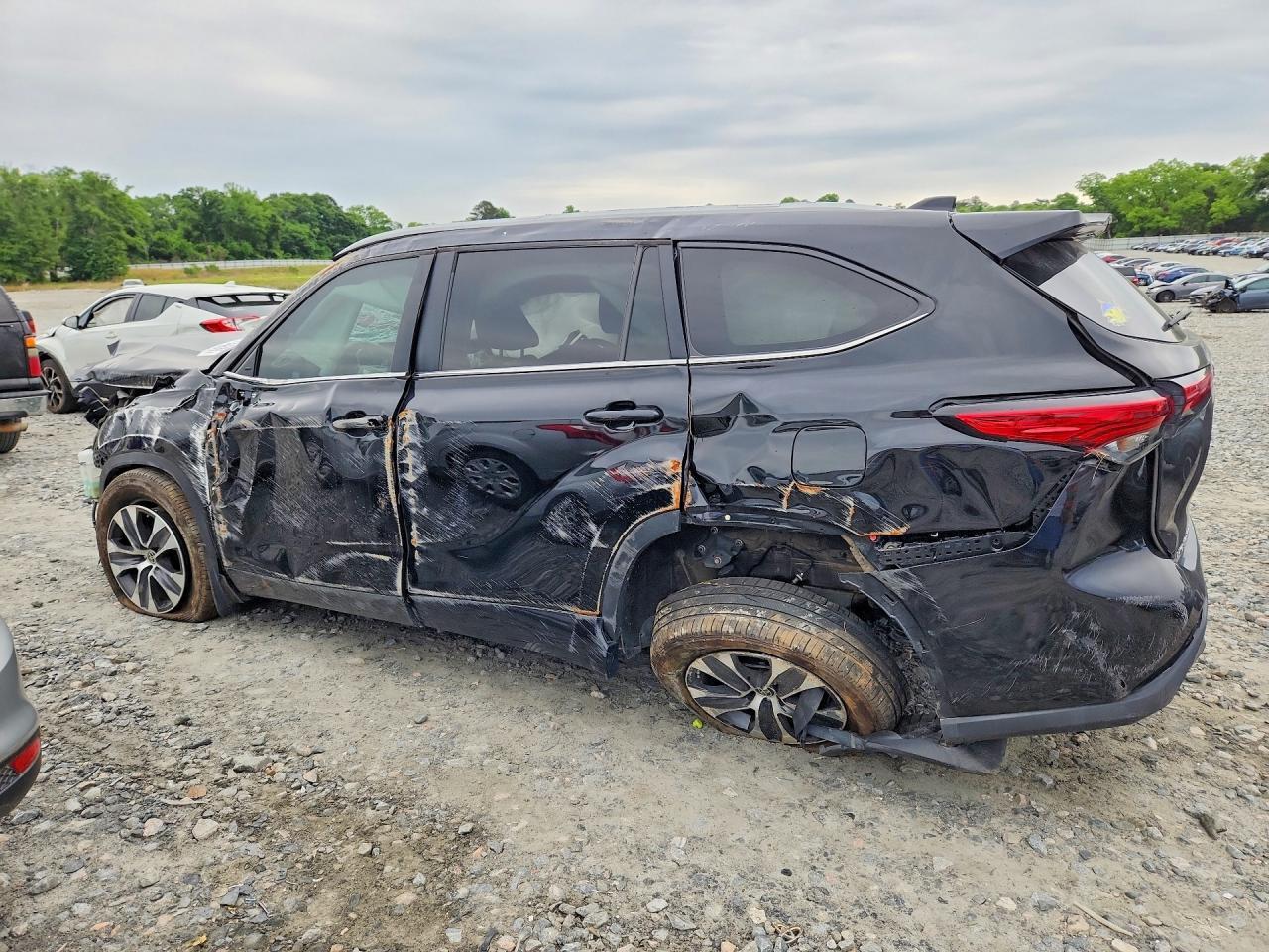 2023 Toyota Highlander Xle - Фото 2