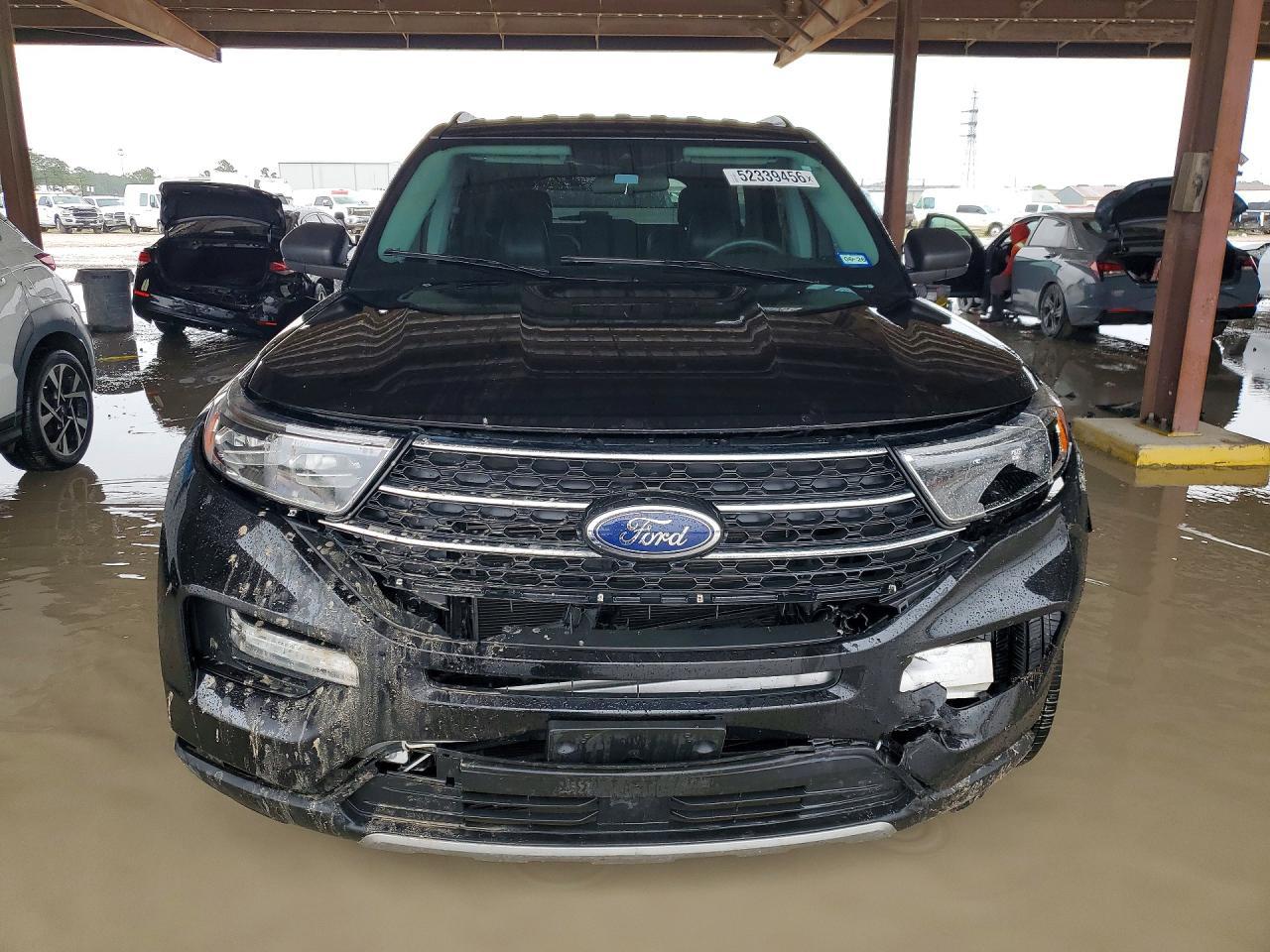 2024 Ford Explorer Xlt - Image 5