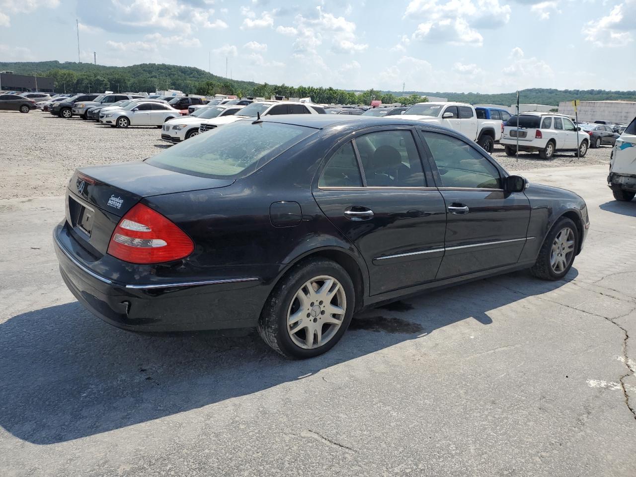 2003 Mercedes-Benz E 320 - Image 3