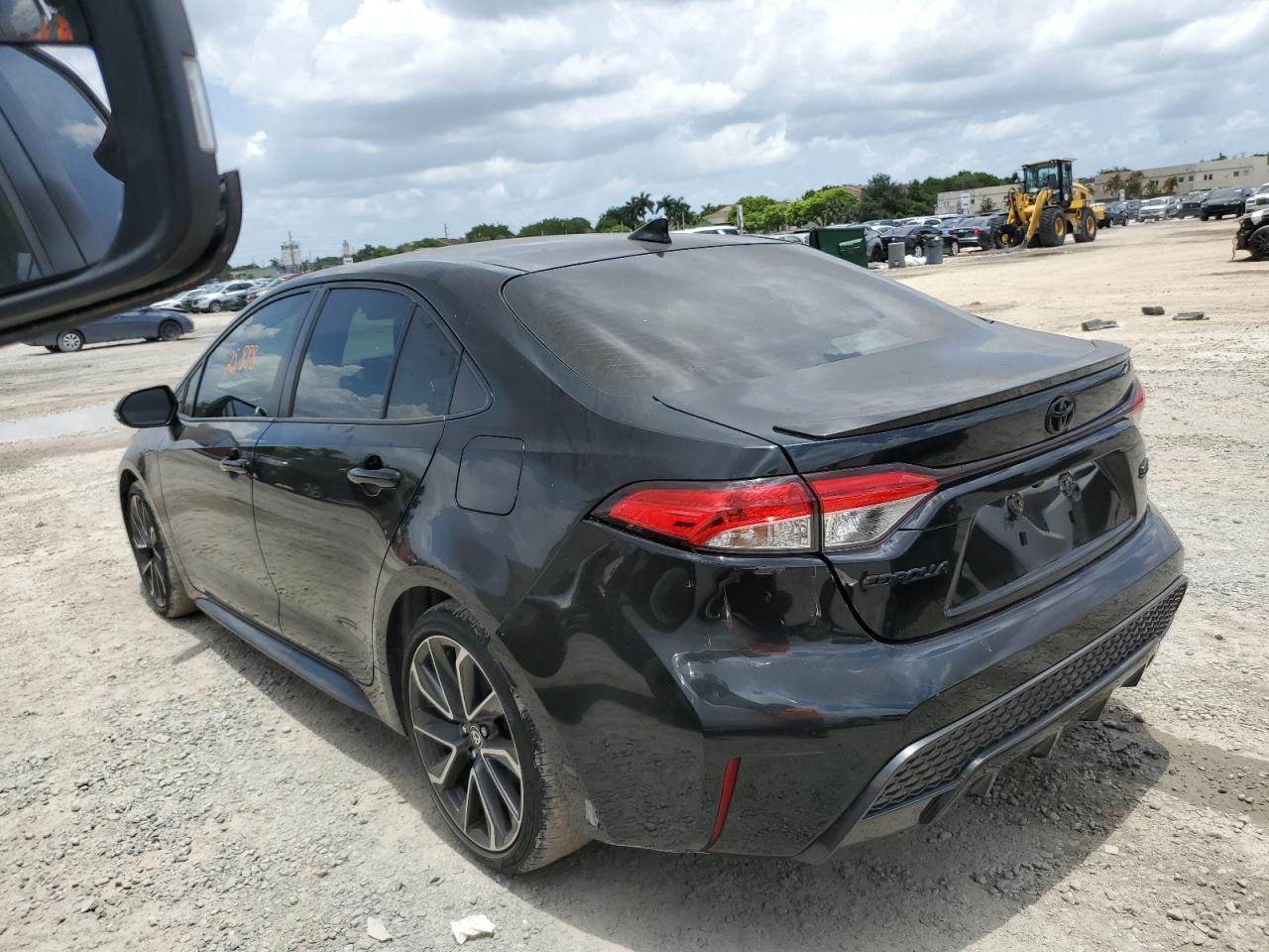 2021 Toyota Corolla Se - Фото 2