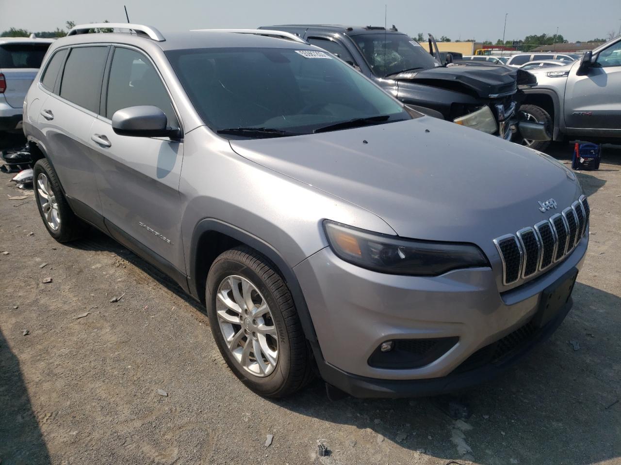 2019 Jeep Cherokee Latitude - Image 4