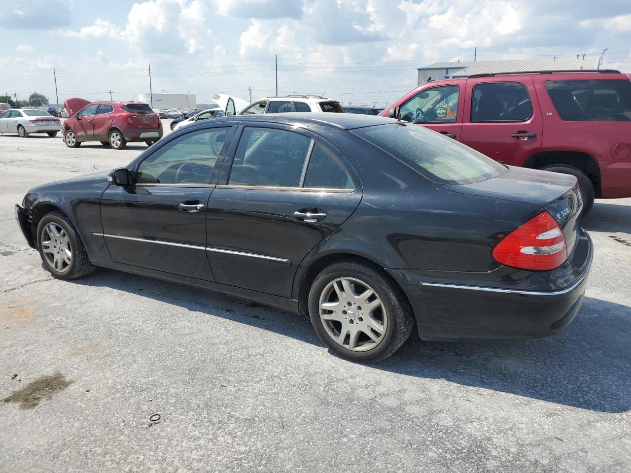 2003 Mercedes-Benz E 320 - Image 2
