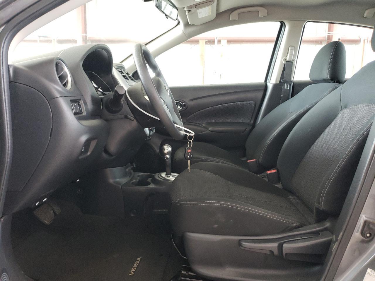 2019 Nissan Versa S - Image 7