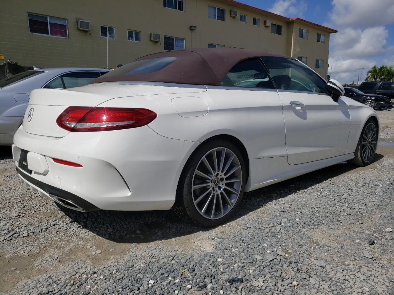 2018 Mercedes-Benz C 300 - Image 3