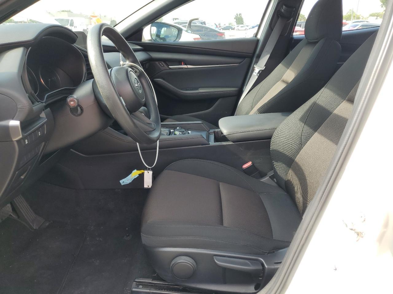 2021 Mazda 3 - Фото 7