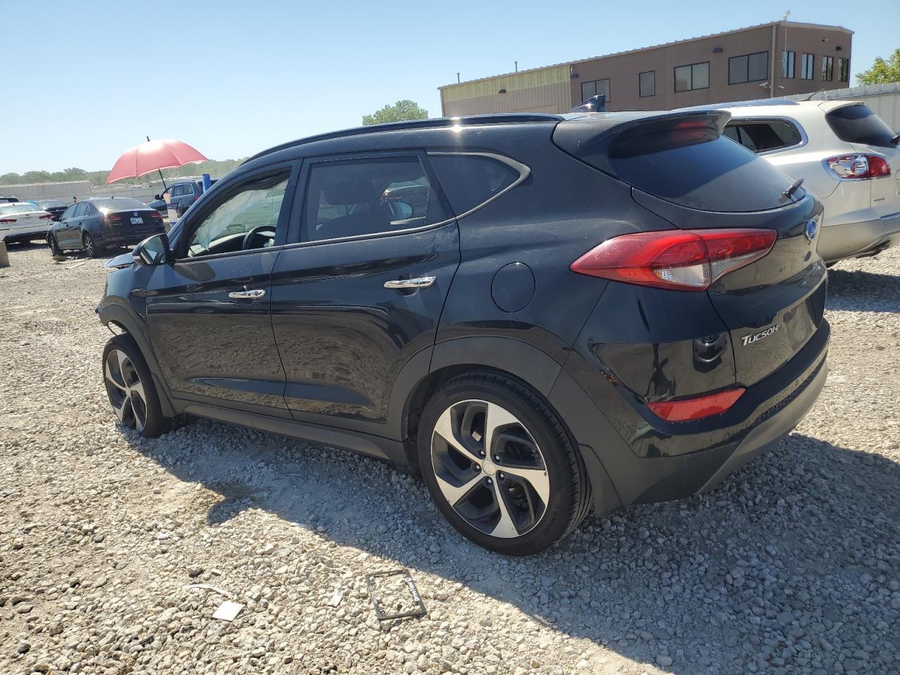 2016 Hyundai Tucson Limited - Image 2