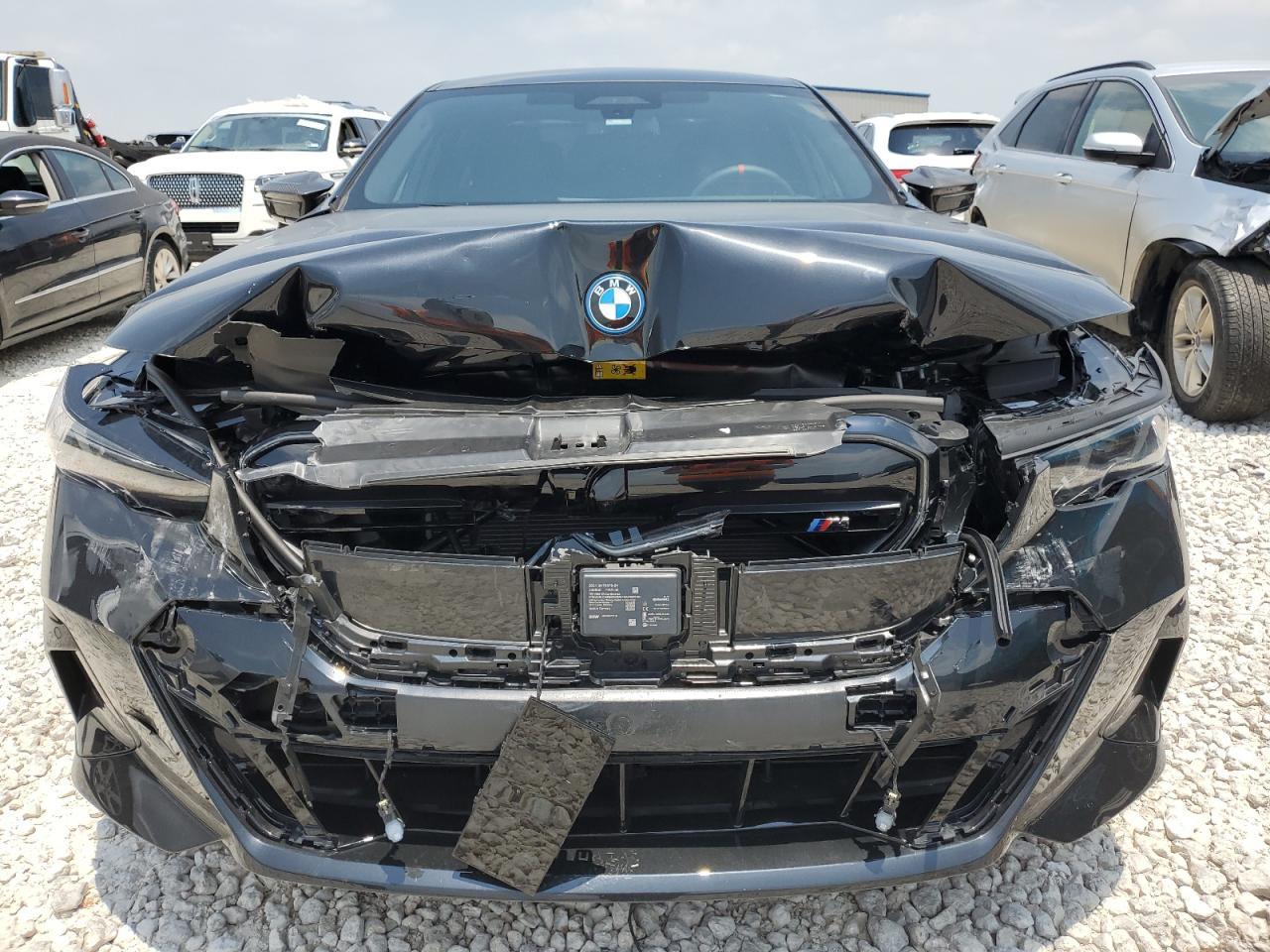 2024 BMW I5 M60 - Фото 5