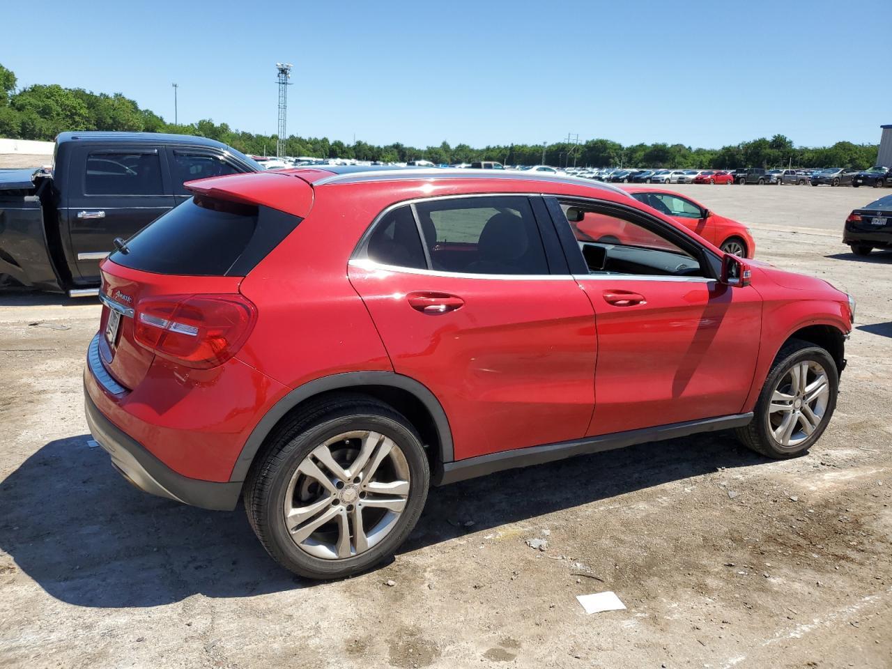 2015 Mercedes-Benz Gla 250 4Matic - Image 3
