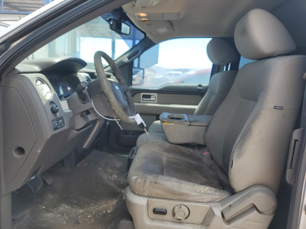 2010 Ford F150 Super Cab - Фото 7