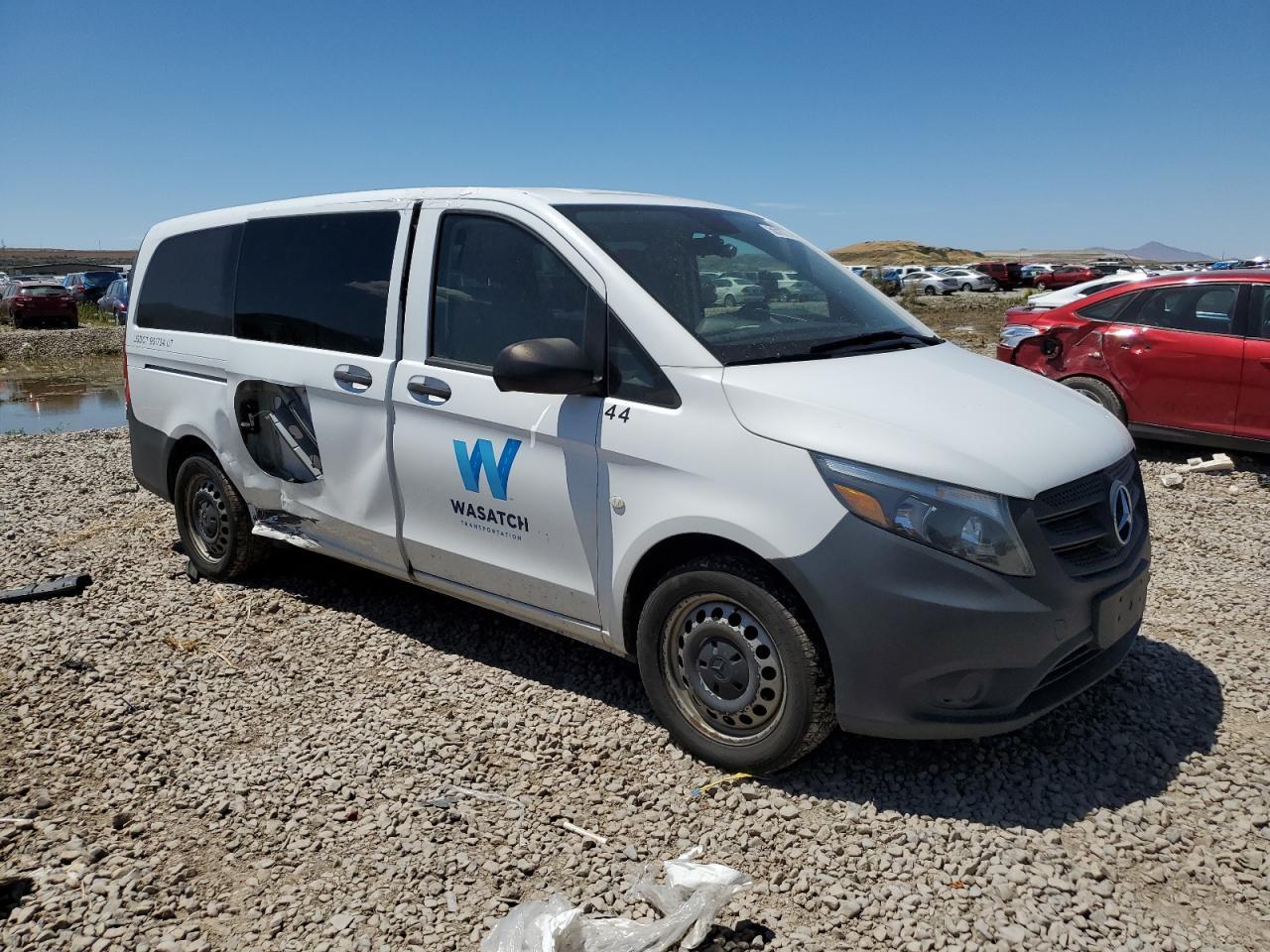 2016 Mercedes-Benz Metris - Image 4