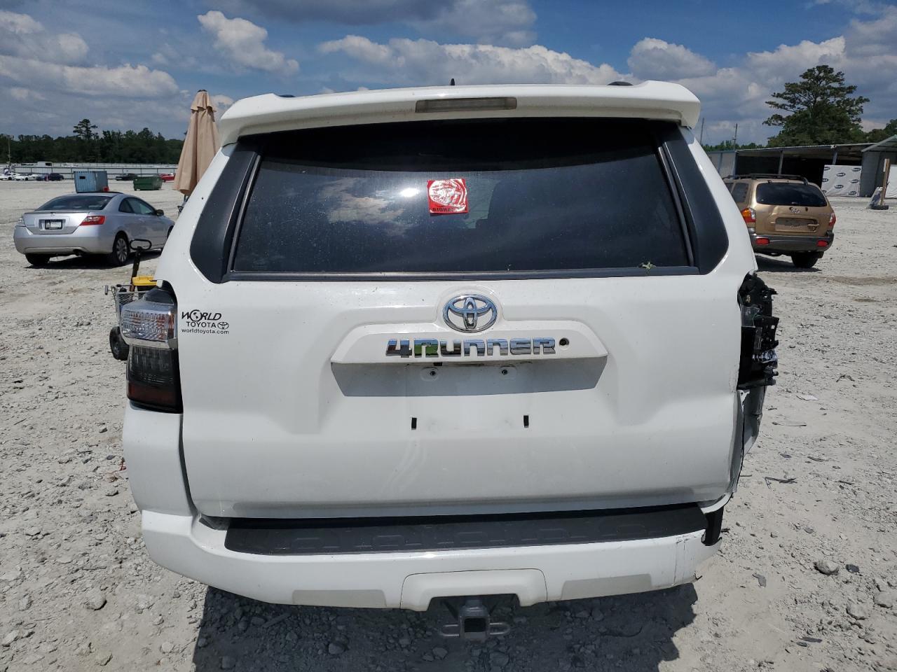 2021 Toyota 4Runner Sr5 - Фото 6