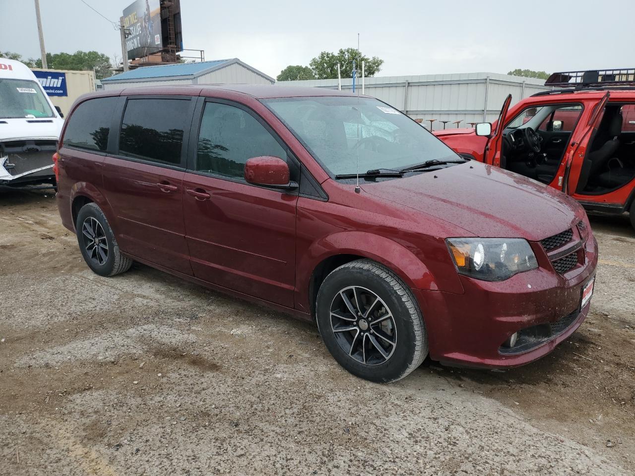 2017 Dodge Grand Caravan Gt - Фото 4