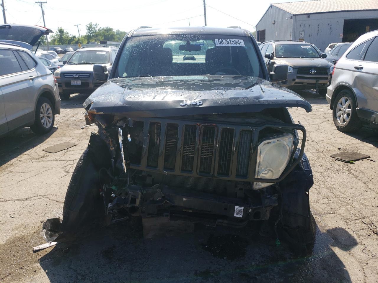 2012 Jeep Liberty Sport - Фото 5