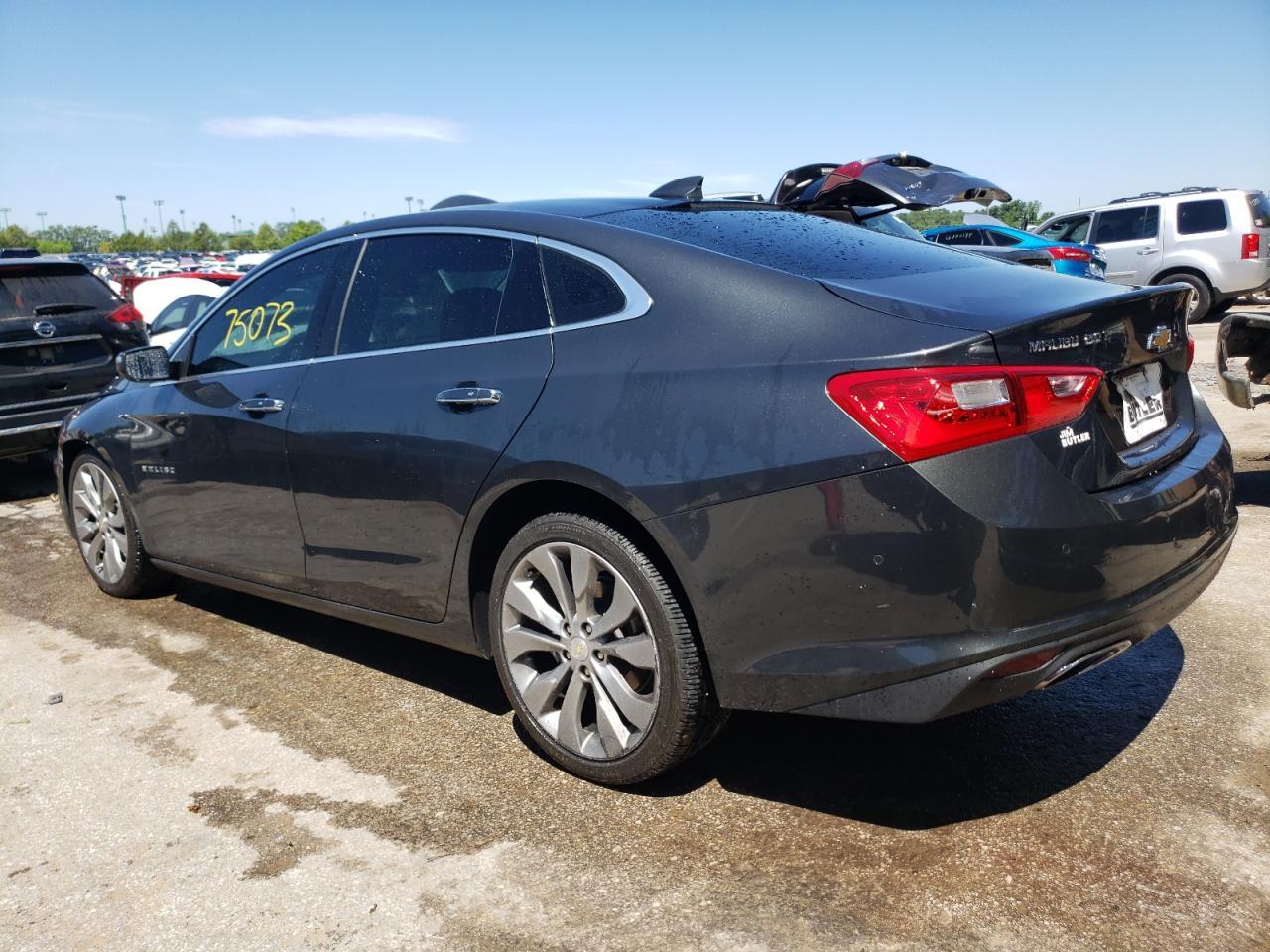 2018 Chevrolet Malibu Premier - Image 2