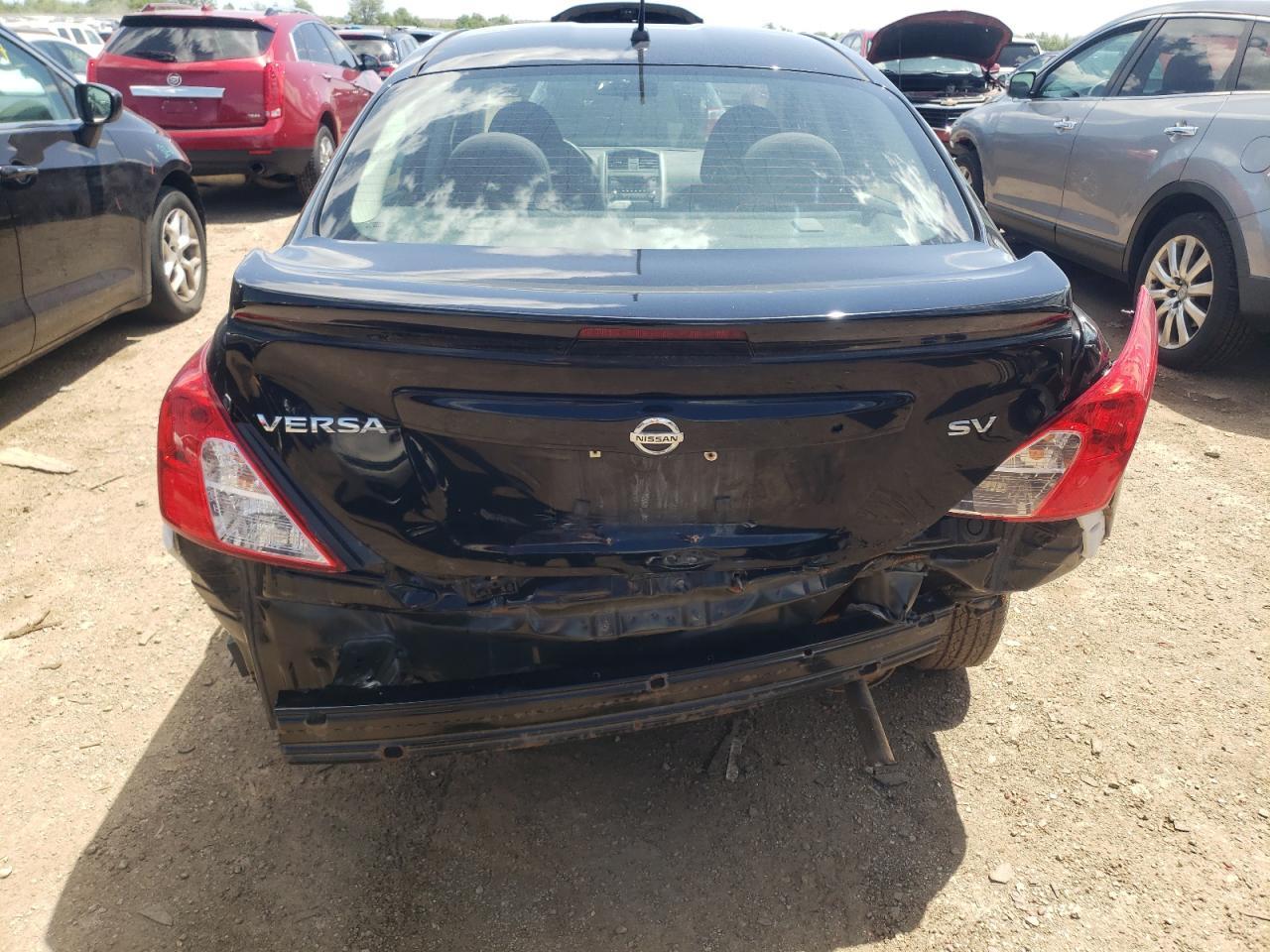 2018 Nissan Versa S - Фото 6