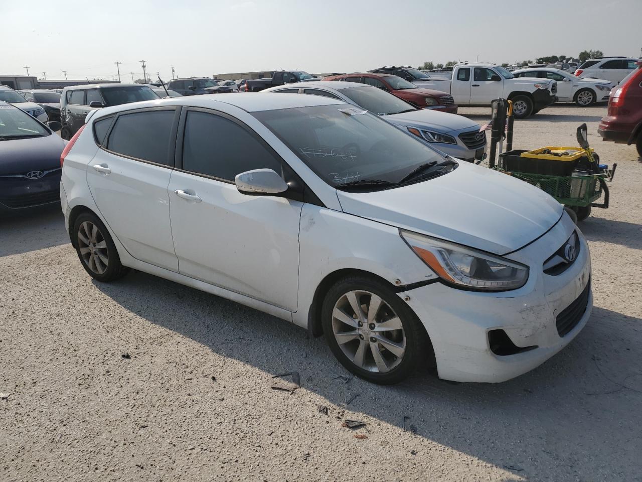 2014 Hyundai Accent Gls - Image 4