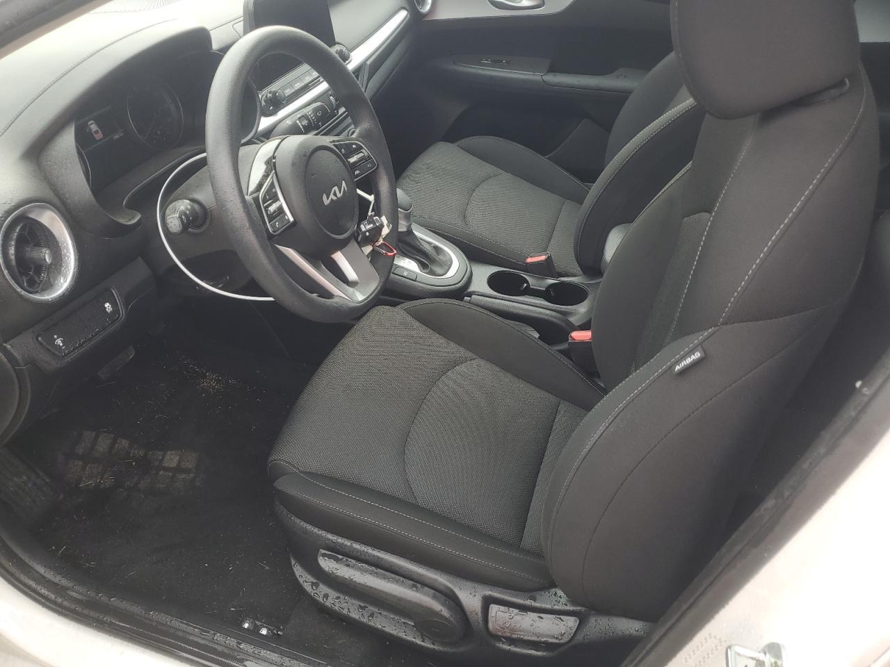 2023 Kia Forte Lx - Фото 7