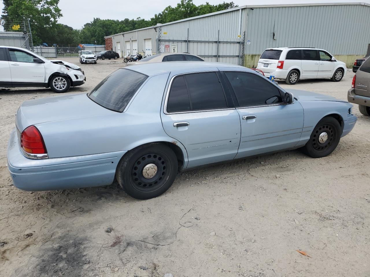 1998 Ford Crown Victoria - Фото 3