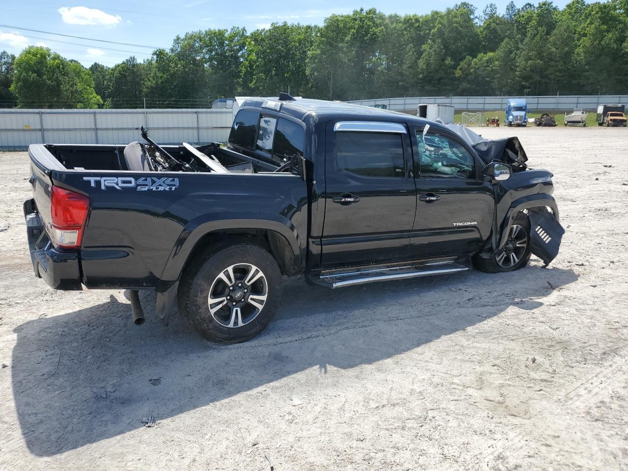 2016 Toyota Tacoma Double Cab - Фото 3