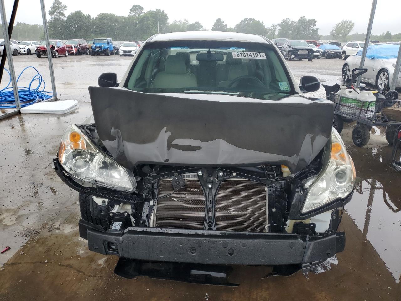 2010 Subaru Legacy 2.5I - Image 5