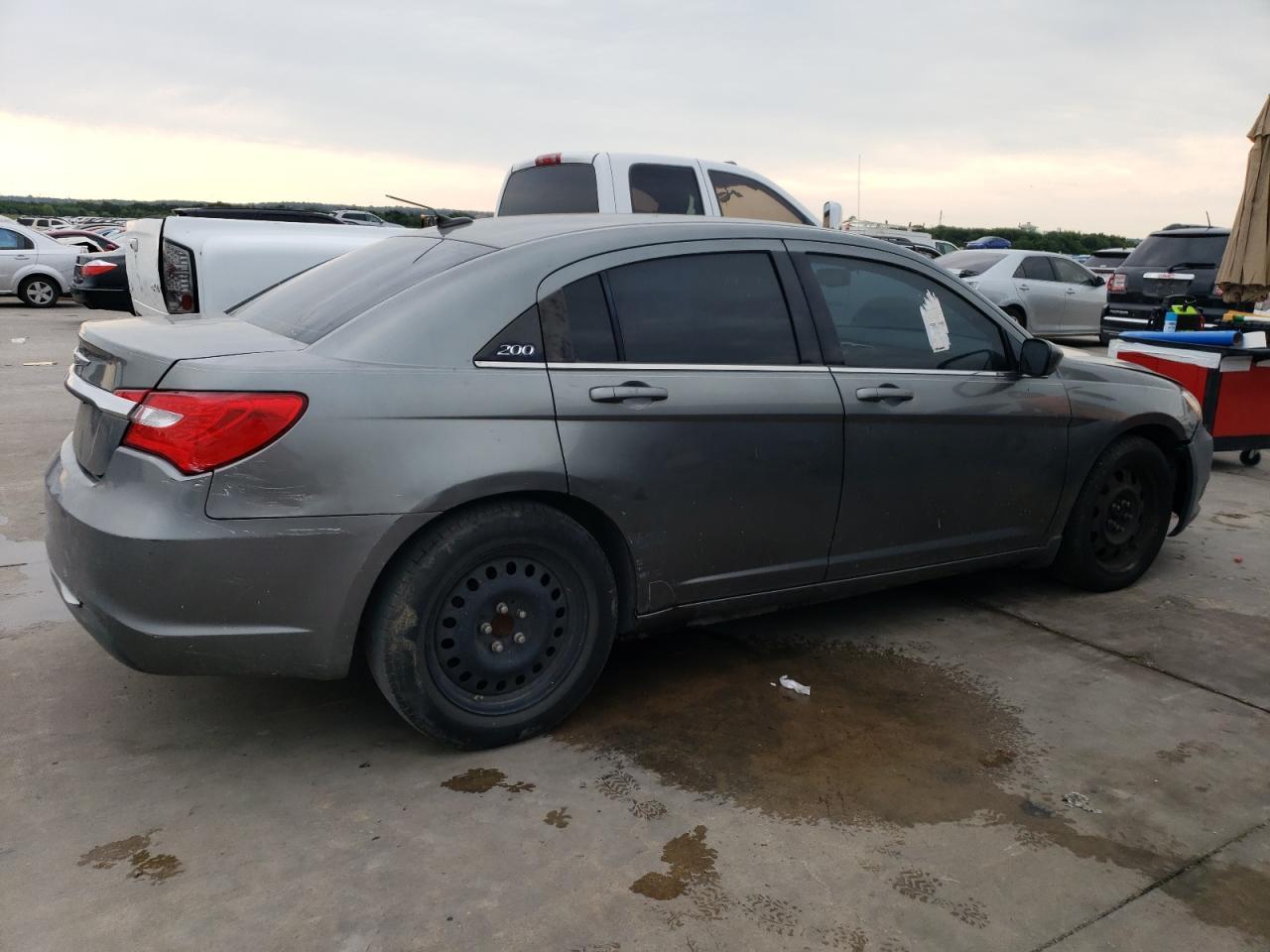 2013 Chrysler 200 Lx - Фото 3
