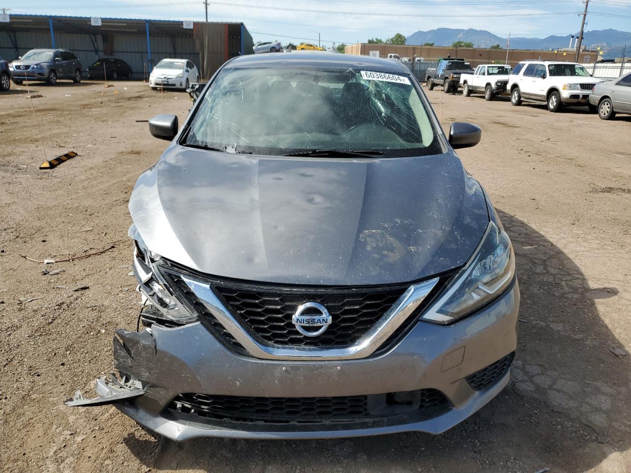 2019 Nissan Sentra S - Фото 5