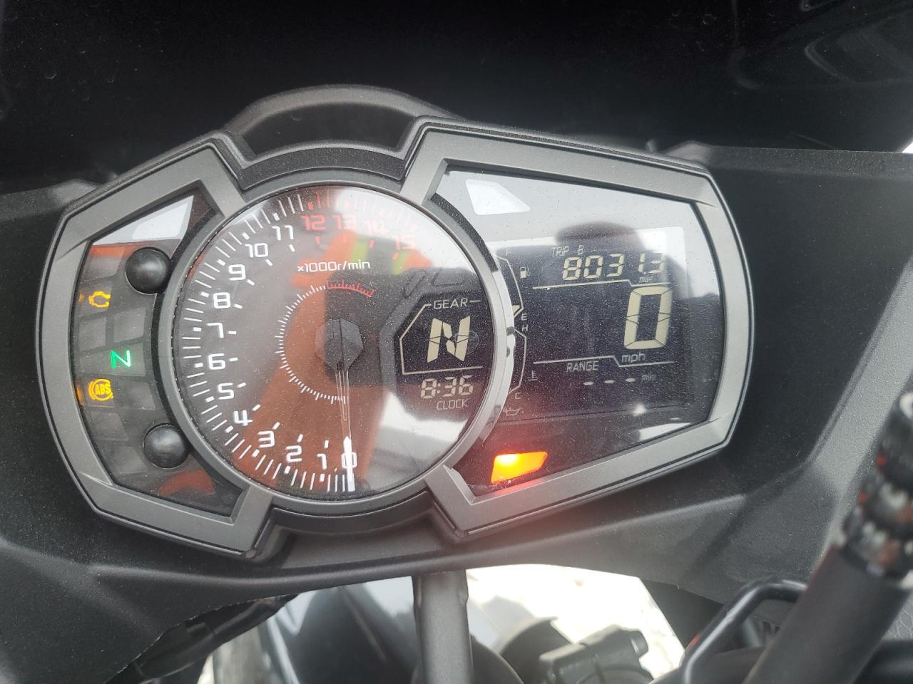 2023 Kawasaki Ninja 400 - Фото 7