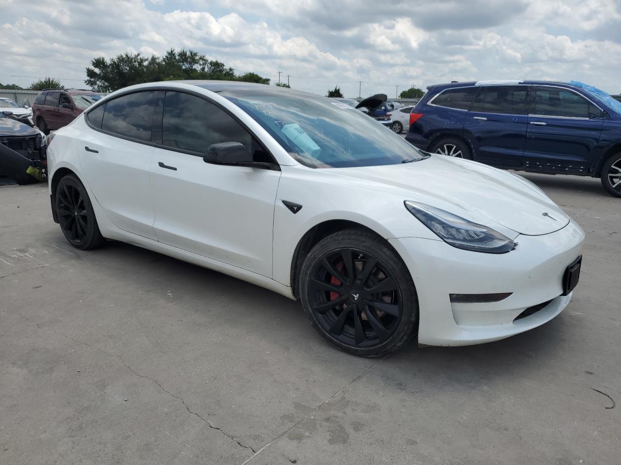 2019 Tesla Model 3 - Фото 4