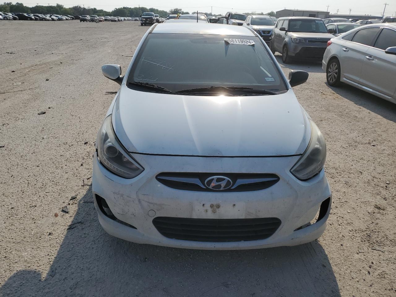 2014 Hyundai Accent Gls - Image 5