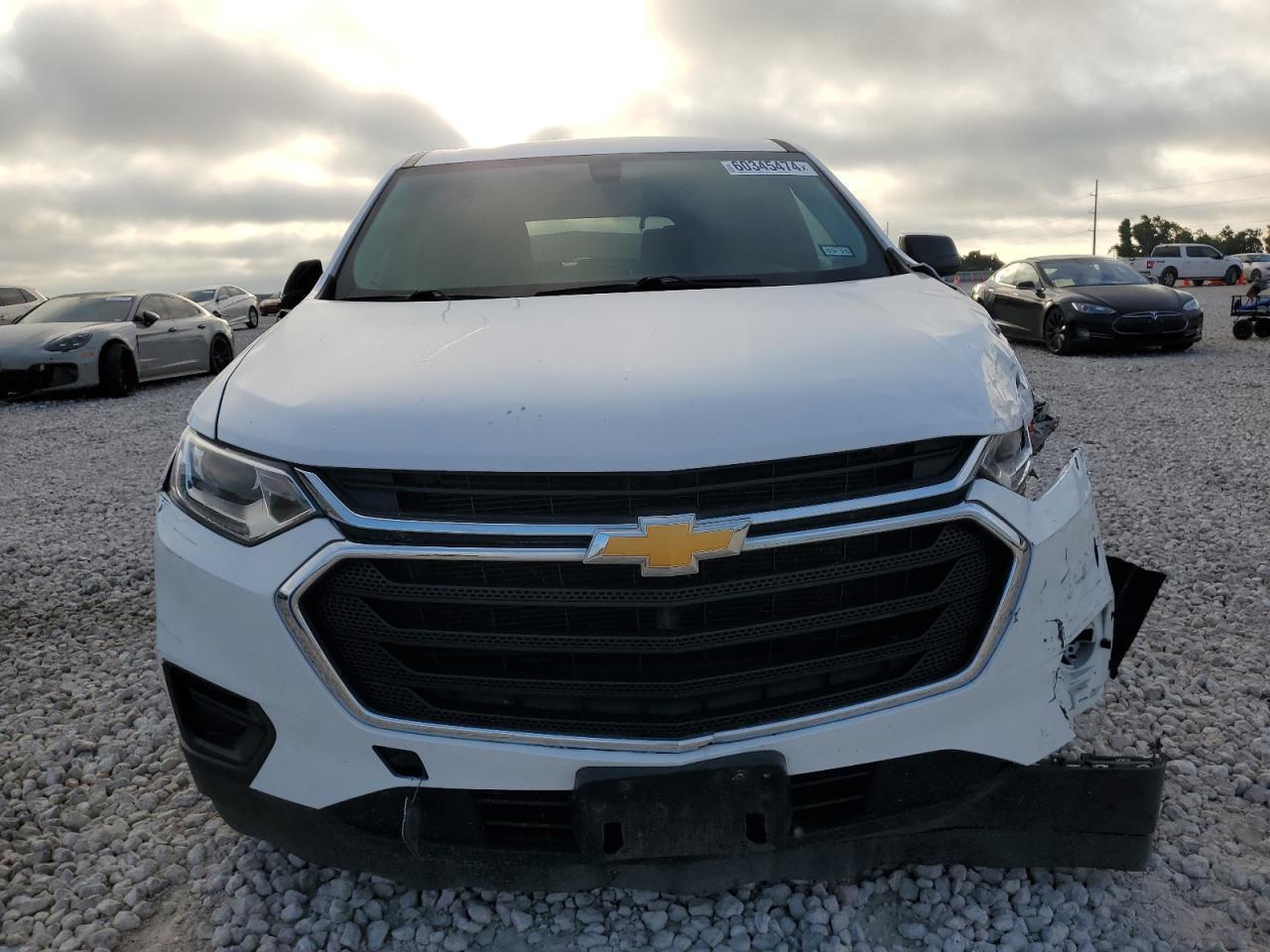 2020 Chevrolet Traverse Ls - Фото 5