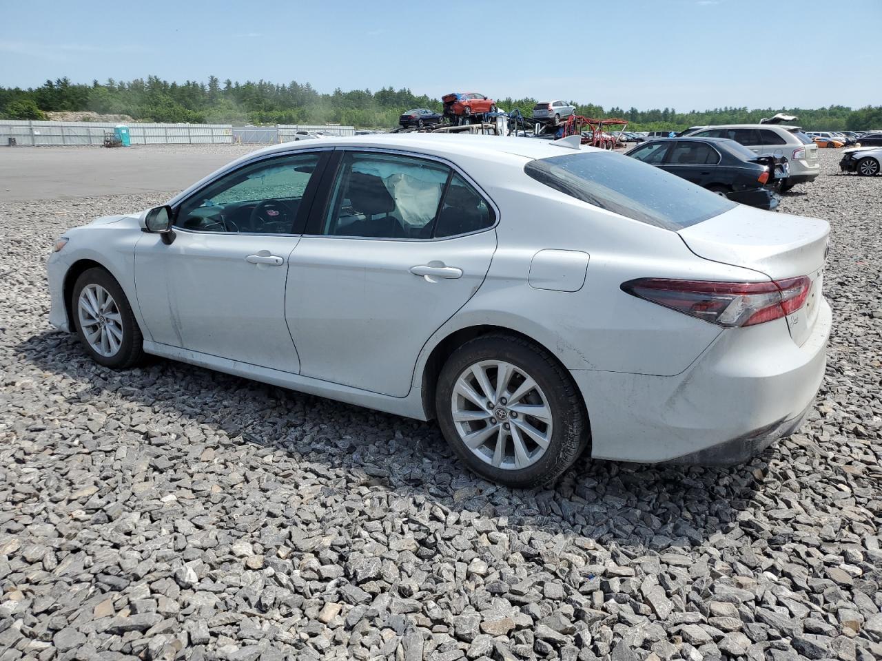 2022 Toyota Camry Le - Image 2
