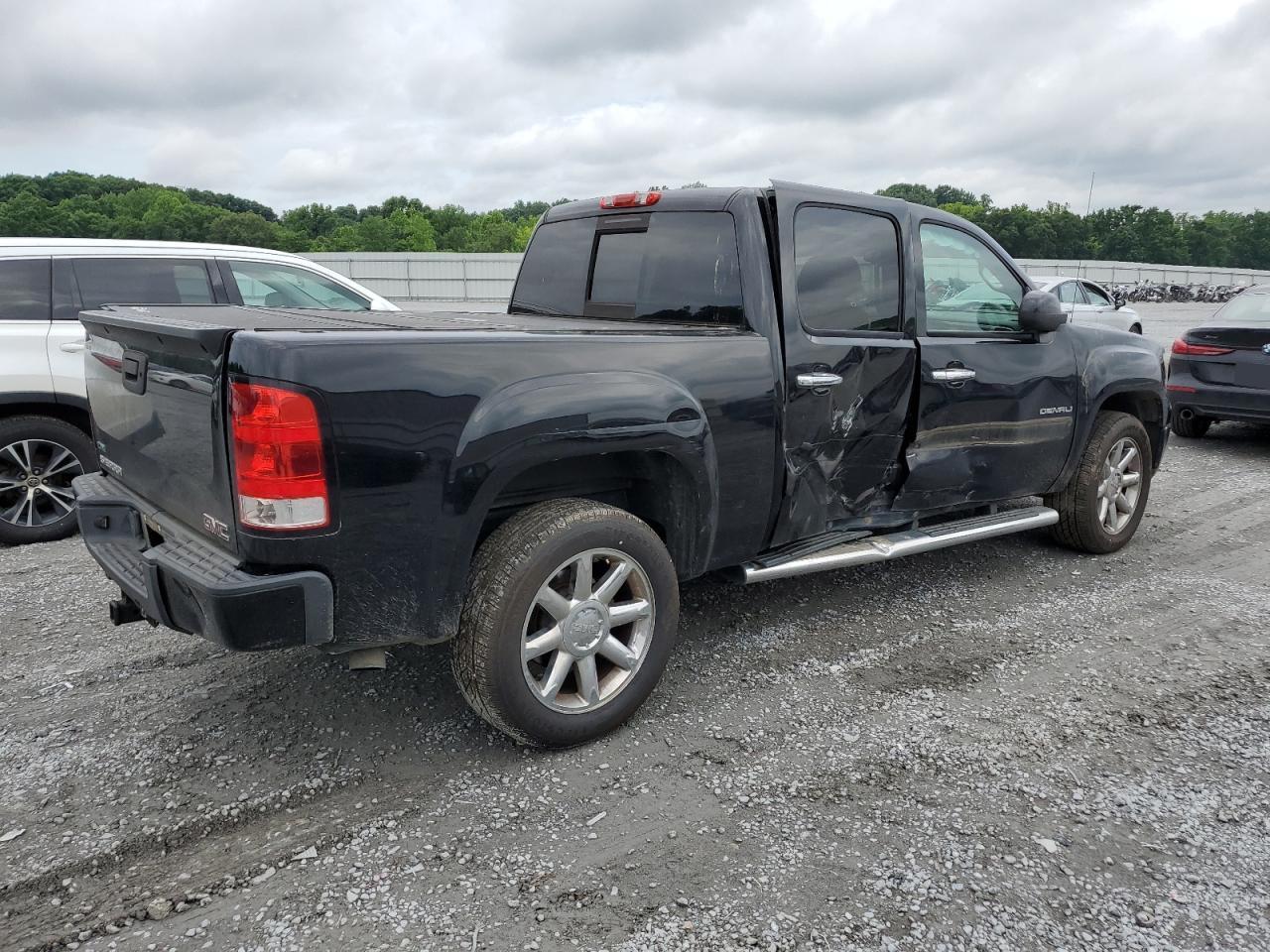 2011 GMC Sierra K1500 Denali - Фото 3